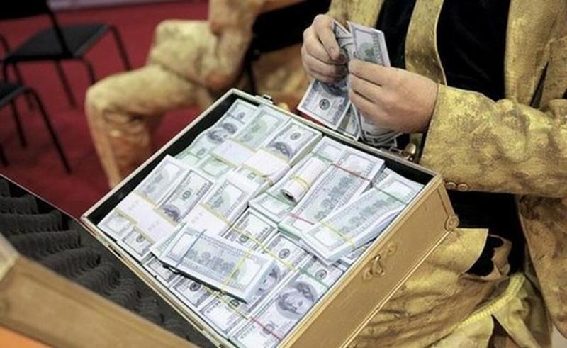 Около 100 миллиардов долларов вывели из Казахстана - министр Куантыров