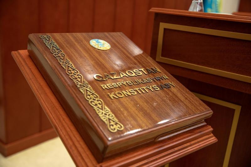 Президент республикалық референдум өткізуді ұсынды