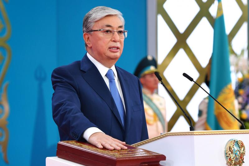 Токаев предложил провести в Казахстане референдум по проекту поправок в Конституцию