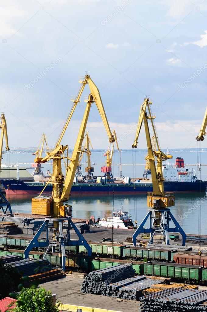 Фото пресс-службы АО НК Актауский международный морской торговый порт