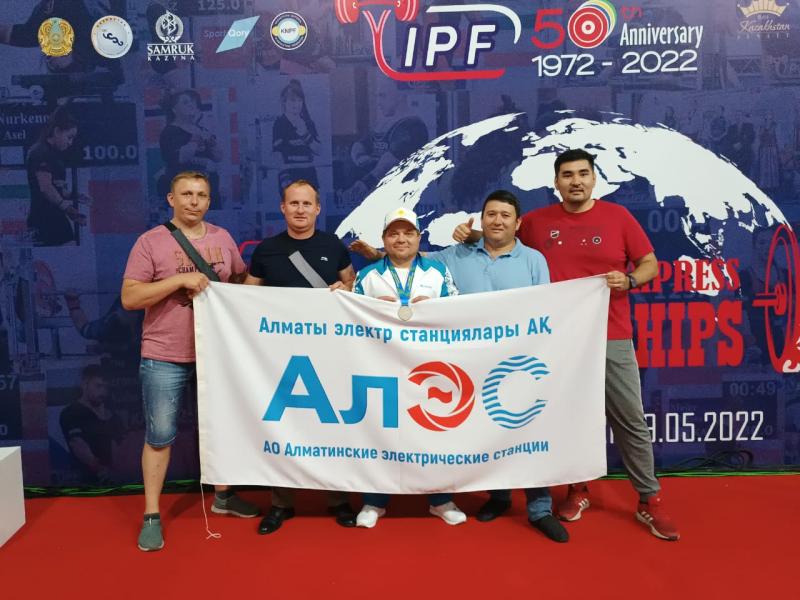 Сотрудник АлЭС взял «серебро» на чемпионате мира по жиму лежа