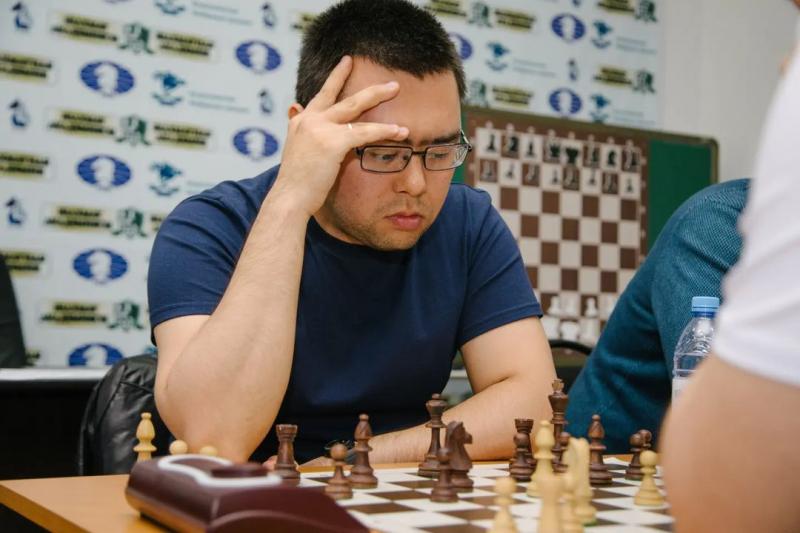 Среди работников ПНХЗ прошли соревнования по шахматам и тогыз кумалаку 