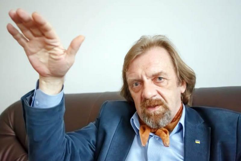 В экспортируемом Россией объеме нефтепродуктов есть доля казахской нефти - эксперт