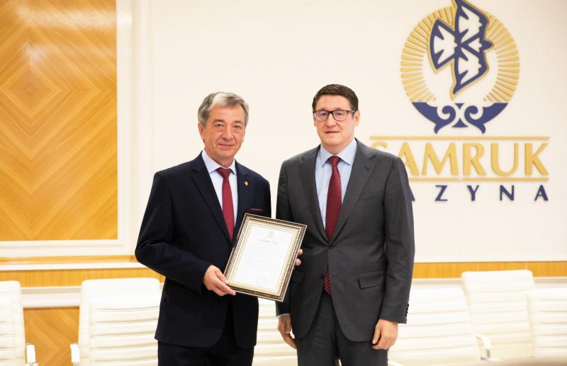 Ветерана отрасли проводили на заслуженный отдых