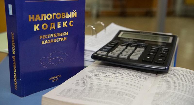 На 400 млрд тенге больше собрали налогов в Казахстане