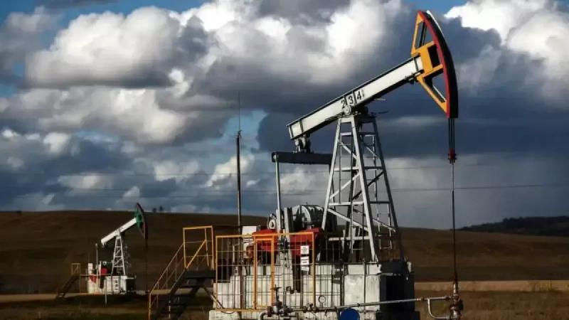 В Казахстане снижается суточная добыча нефти (видео)