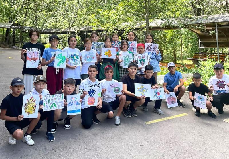 Более 700 ребят отправились отдыхать в оздоровительные лагеря благодаря ҚТЖ